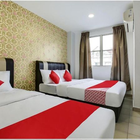 Malacca Ns Inn Hotel מראה חיצוני תמונה